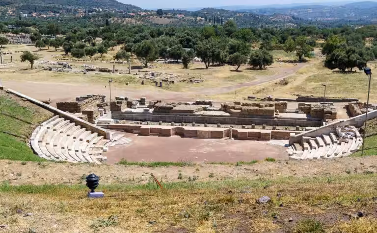 Taxi from Kalamata Airport to Ancient Messina