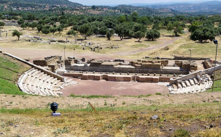 Ταξί από Αεροδρόμιο Καλαμάτας προς Αρχαία Μεσσήνη